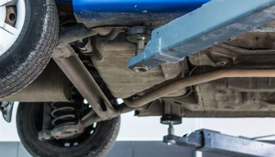 Rücktritt vom Fahrzeugkaufvertrag bei Klappergeräuschen