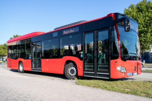 Kupplungsschaden an einem für Fahrschulzwecke vermieteten Bus - Schadensersatz