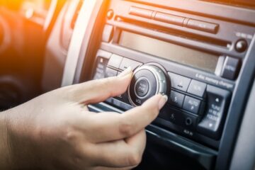 Fahrzeugkauf – Mangelhaft -FLAC-Musik-Dateien können nicht abgespielt werden
