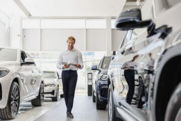 Fahrzeugkaufvertrag – Rücktritt wegen überlanger Lagerdauer